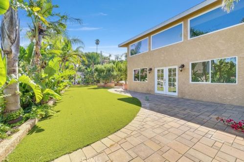 473 Country Hill Rd, Anaheim CA  92808-1353 exterior