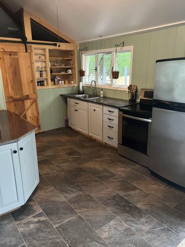 186 Rand Hill Rd, Alton, NH 03810-4435