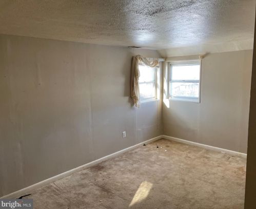 2824 Denley Pl, Silver Spring MD 20906-3802 exterior