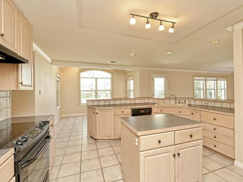 1133 Elder Cir, Austin TX  78733-3422 exterior