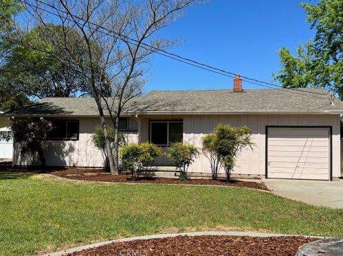 1482 1st Ave, Chico, CA 95926-1547