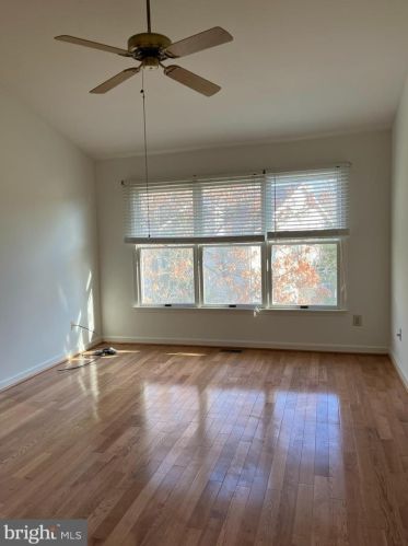 12 Wilkinson Way, Princeton NJ  08540-7362 exterior