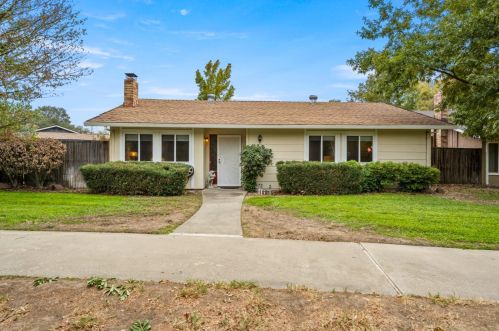 6352 Chapel View Ln, Citrus Heights, CA 95621-5444