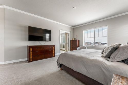 27760 Lakeview Dr, Aurora CO  80016 exterior