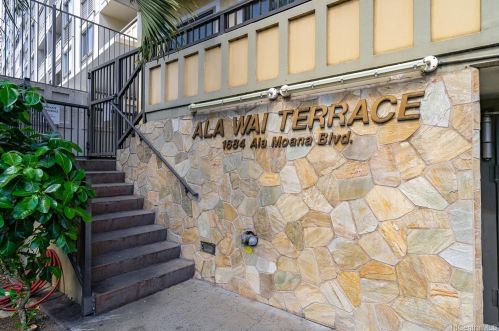 1684 Ala Moana Blvd, Honolulu HI  96815-1425 exterior