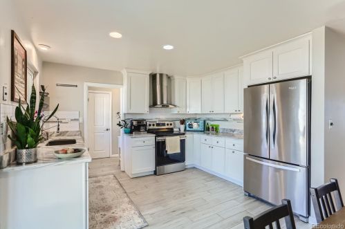 6267 61st Pl, Arvada CO  80003-5050 exterior