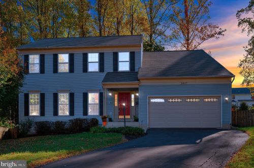 3617 Tupelo Ct, Woodbridge, VA 22192-4539