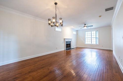 968 Herndon St, Atlanta GA  30318-5263 exterior