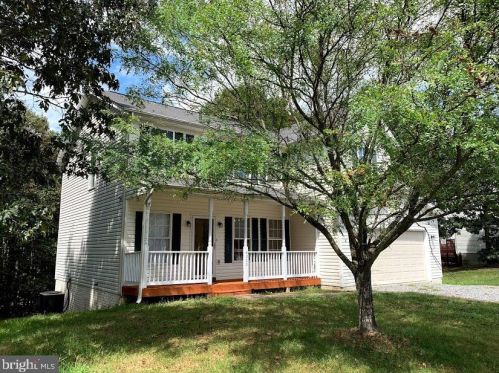 4205 Manette Dr, Fredericksburg, VA 22408-8728