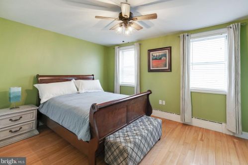 1318 Jackson St, Philadelphia PA  19148-2931 exterior