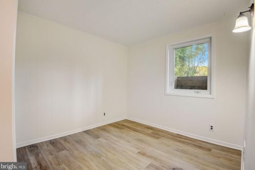 1606 Northcrest Dr, Silver Spring MD 20904-1456 exterior