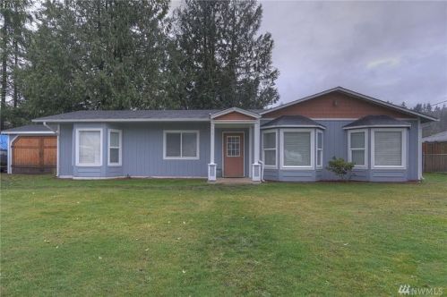 559 Huston St, Tenino, WA 98589-9566