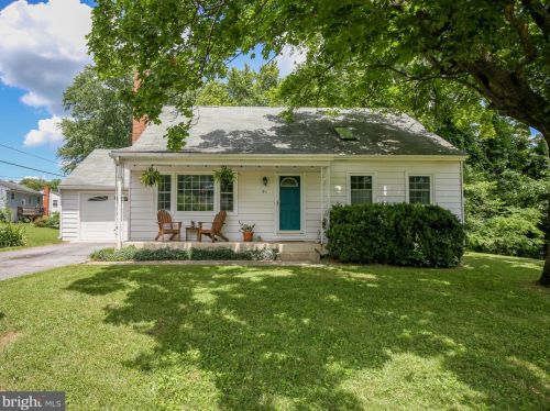 91 Little Run Dr, Shepherdstown, WV 25443-4846