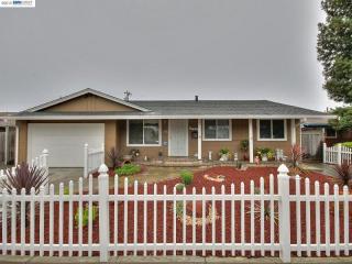 4480 Bidwell Dr, Fremont, CA 94538-2043