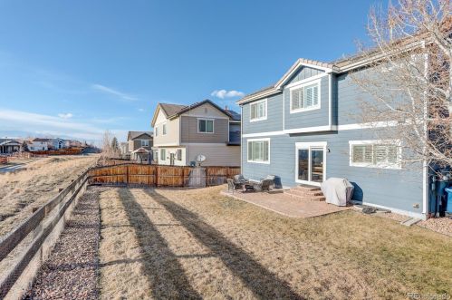 3933 Shawnee Way, Aurora CO  80018-4559 exterior