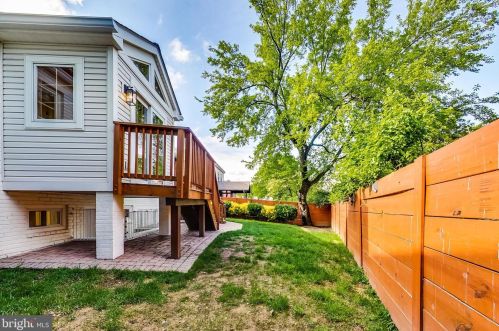 403 Dale Dr, Silver Spring MD  20910-5528 exterior