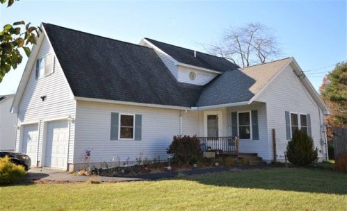 5 Lighthouse Way, Seabrook, NH 03874-4282