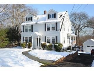 26 Matthew Rd, Branford, CT 06405-6318