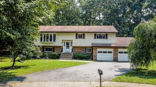 48 Highview Rd, Parsippany, NJ 07834-3114