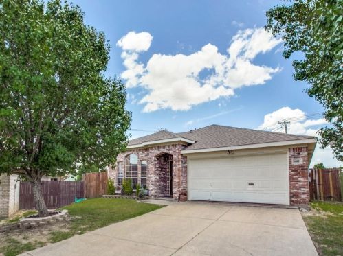 10821 Deauville Cir, Fort Worth, TX 76108-0045