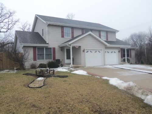 103 Woodview Ln, Marseilles, IL 61341-9300