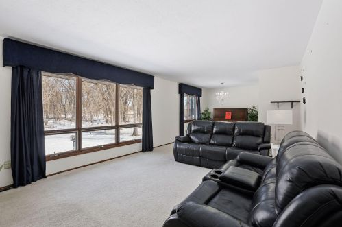 1377 County Road E, Saint Paul MN  55110-5231 exterior
