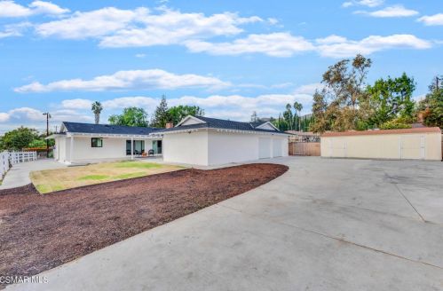 3096 Reservoir Dr, Simi Valley CA  93065-1001 exterior