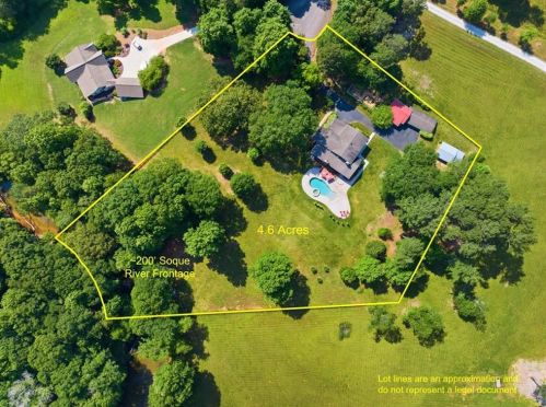 165 Soque Hills Dr, Clarkesville, GA 30523-4641