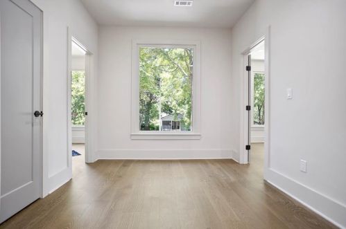 1557 Foote St, Atlanta GA  30307-2817 exterior