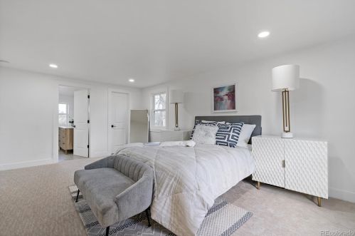 6703 Locust Ct, Englewood CO  80112-1007 exterior