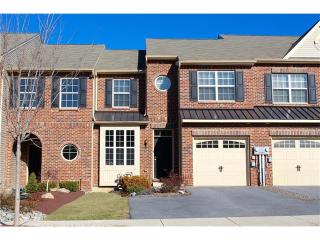 5047 Dale Trl, Allentown, PA 18104-8207