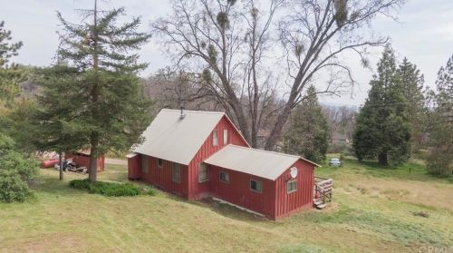 44138 Kings Canyon Rd, Dunlap, CA 93621-9711