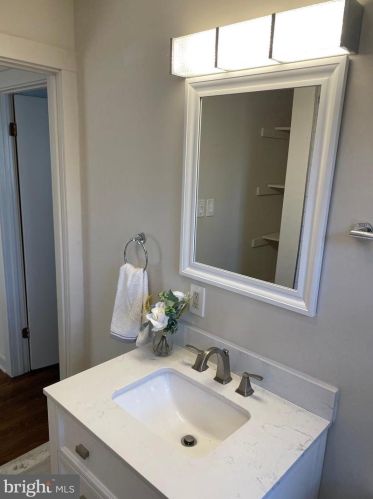 583 Jumpers Hole Rd, Severna Park MD  21146-2637 exterior