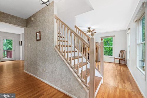 19312 Briar Patch Dr, Gordonsville, VA 22942-7564