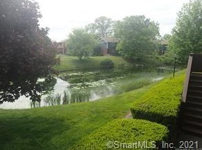 388 Churchill Dr, Hartford, CT 06111-4007