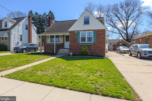 1722 High St, Haddon Heights, NJ 08035-1106