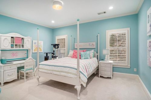 57 Habersham Cove Dr, Atlanta GA  30305-5402 exterior