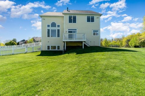 2907 Windsor Trl, Valpo, IN 46385-9320