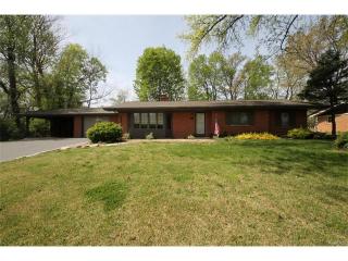 3847 Tanbark Dr, Belleville, IL 62226-1955