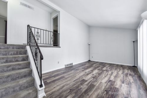175 Dolores St, Oswego, IL 60543-9125