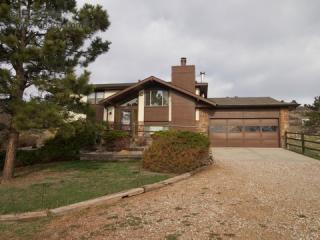 209 Gerry Dr, Loveland, CO 80537-9314