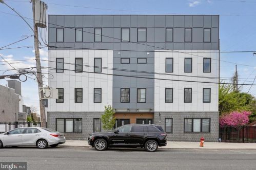 2563 Grays Ferry Ave, Philadelphia PA  19146-2331 exterior