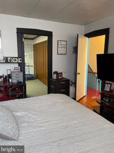 217 Walnut St, Lancaster PA  17602-2438 exterior