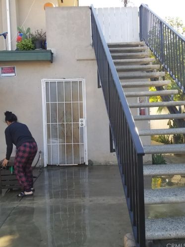 310 Wakefield Ave, Anaheim CA  92802-4222 exterior