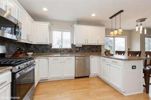 2307 Warm Springs Ct, Naperville, IL 60564-8403