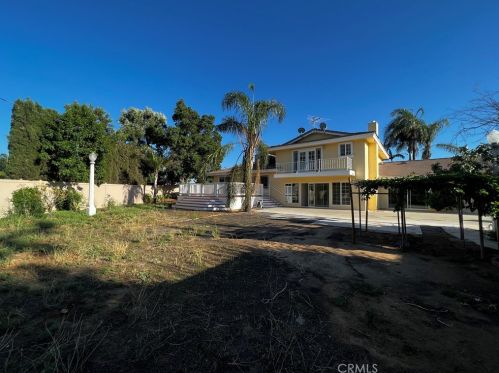 7165 Peralta Pl, Riverside CA  92509-6339 exterior