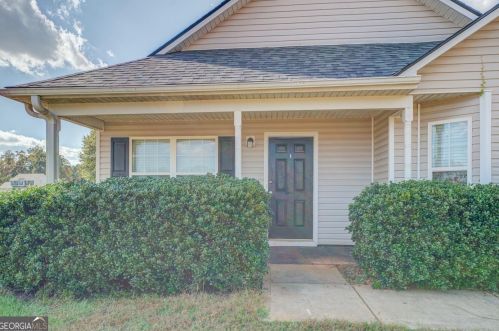 15 Apple Orchard Ln, Porterdale GA  30014-5924 exterior