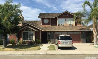 861 Hawkeye Ave, Turlock, CA 95380-2669
