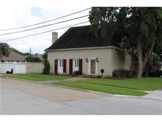 4717 Purdue Dr, Metairie LA  70003-1146 exterior