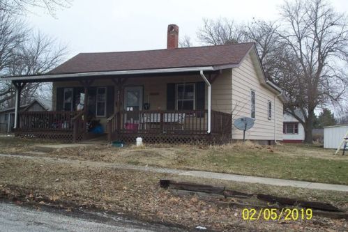 231 Springfield St, Little Indian, IL 62691-1347